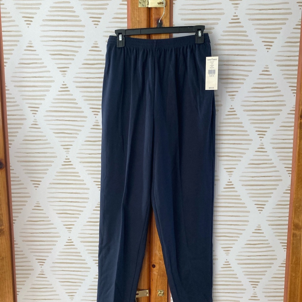 Karen Scott - navy pants